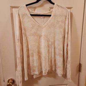 Old navy women's white tiedye shirt size large